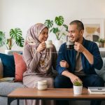 Tips Rumahtangga Bahagia Untuk Suami Isteri Bekerja